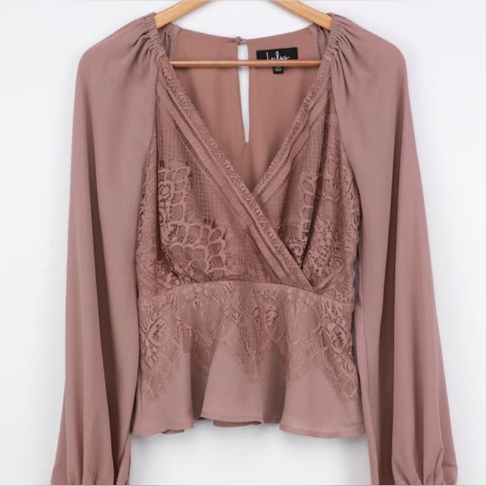 Lulu's Mauve-Pink Lace Surplice Peplum Blouse